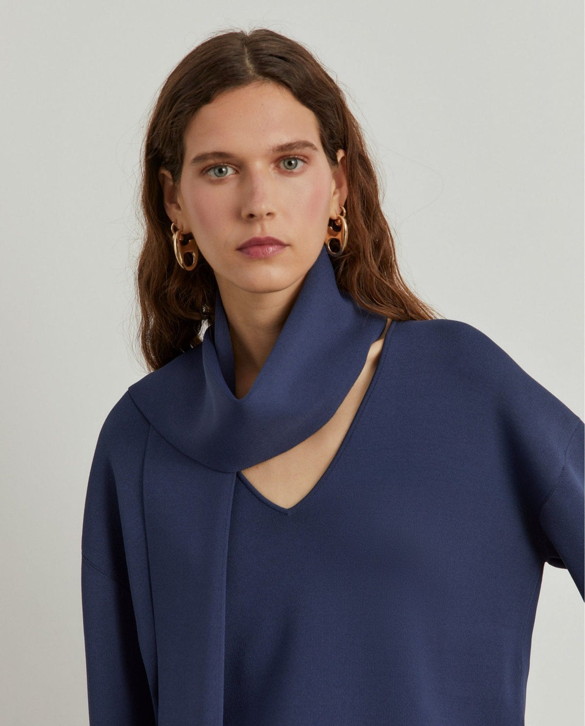 Jersey de Punto con Bufanda | Lion of Porches