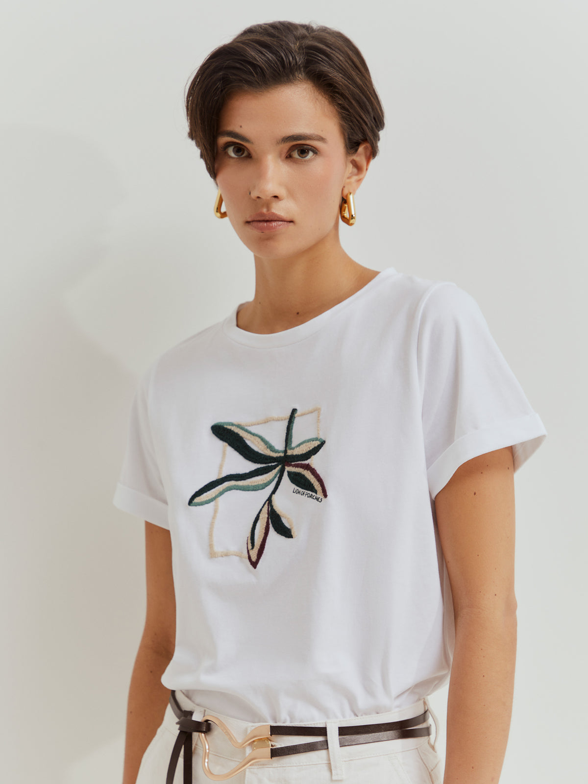 Camiseta Algodón con Bordado