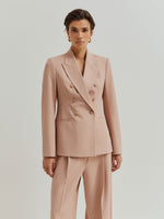 Blazer con Doble Botonadura Rosa