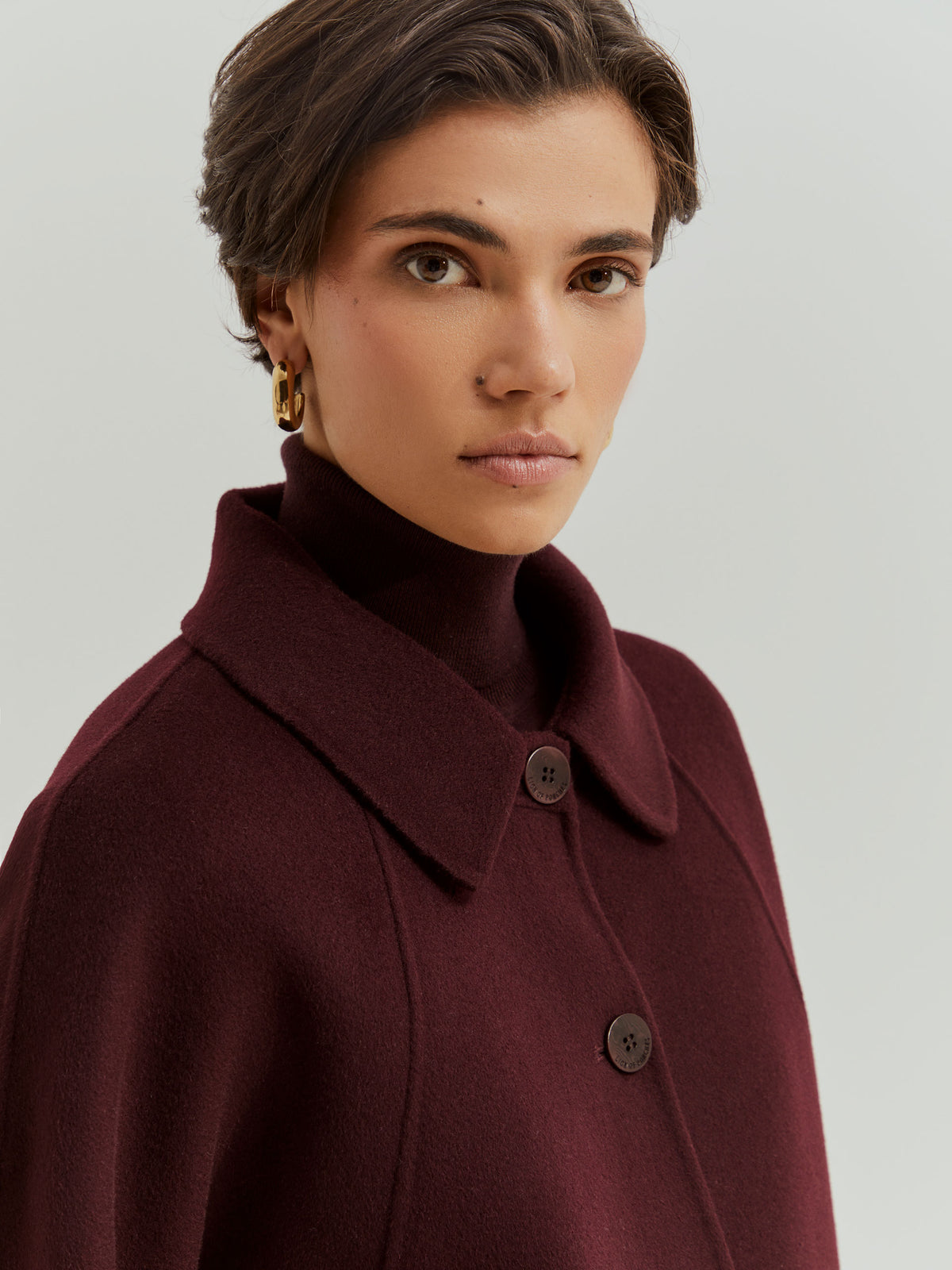 Abrigo Lana Corte Regular