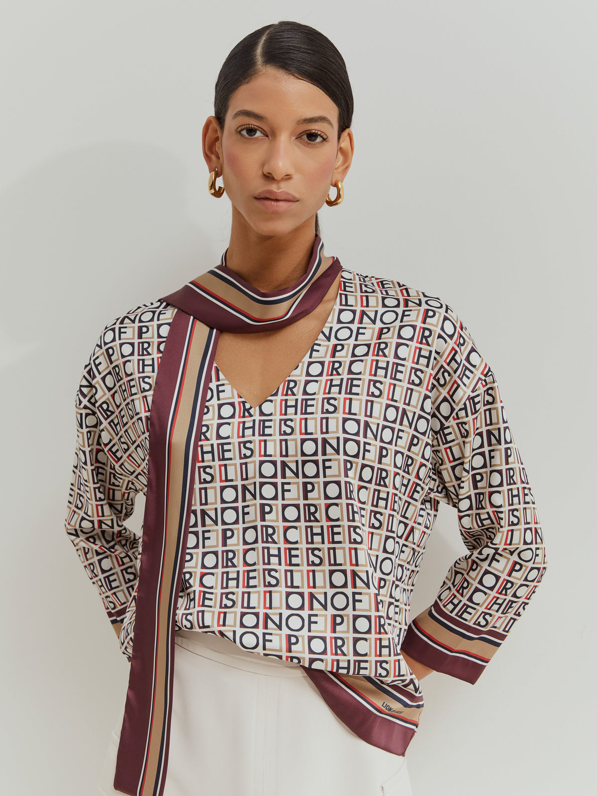 Blusa Estampada con Lazo