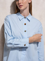 Camisa Fluida con Botones