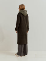 Abrigo de Lana con Capucha Extraible
