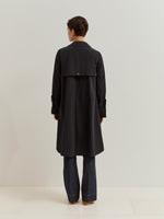 Gabardina Midi con Botones Ocultos
