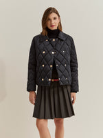 CHAQUETA CORTA ACOLCHADA CON BROCHES DORADOS