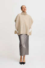 Poncho Baviksi Camel