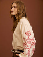 BLUSA ALGODON BORDADOS FLORALES