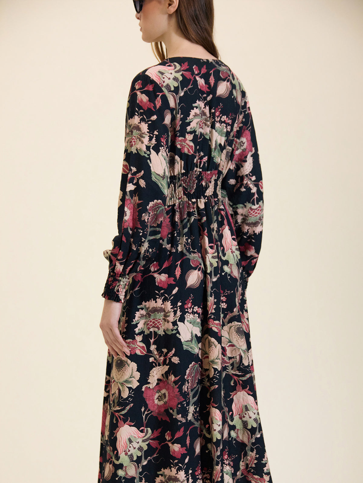 VESTIDO LARGO CON ESTAMPADO FLORAL