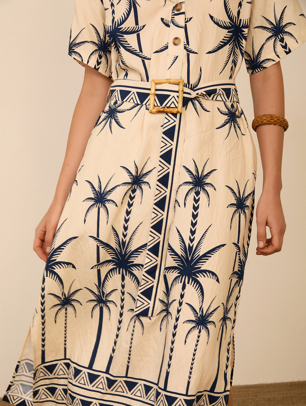 Vestido Midi Estampado Palmeras