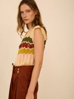 Top Calado con Franja Colores