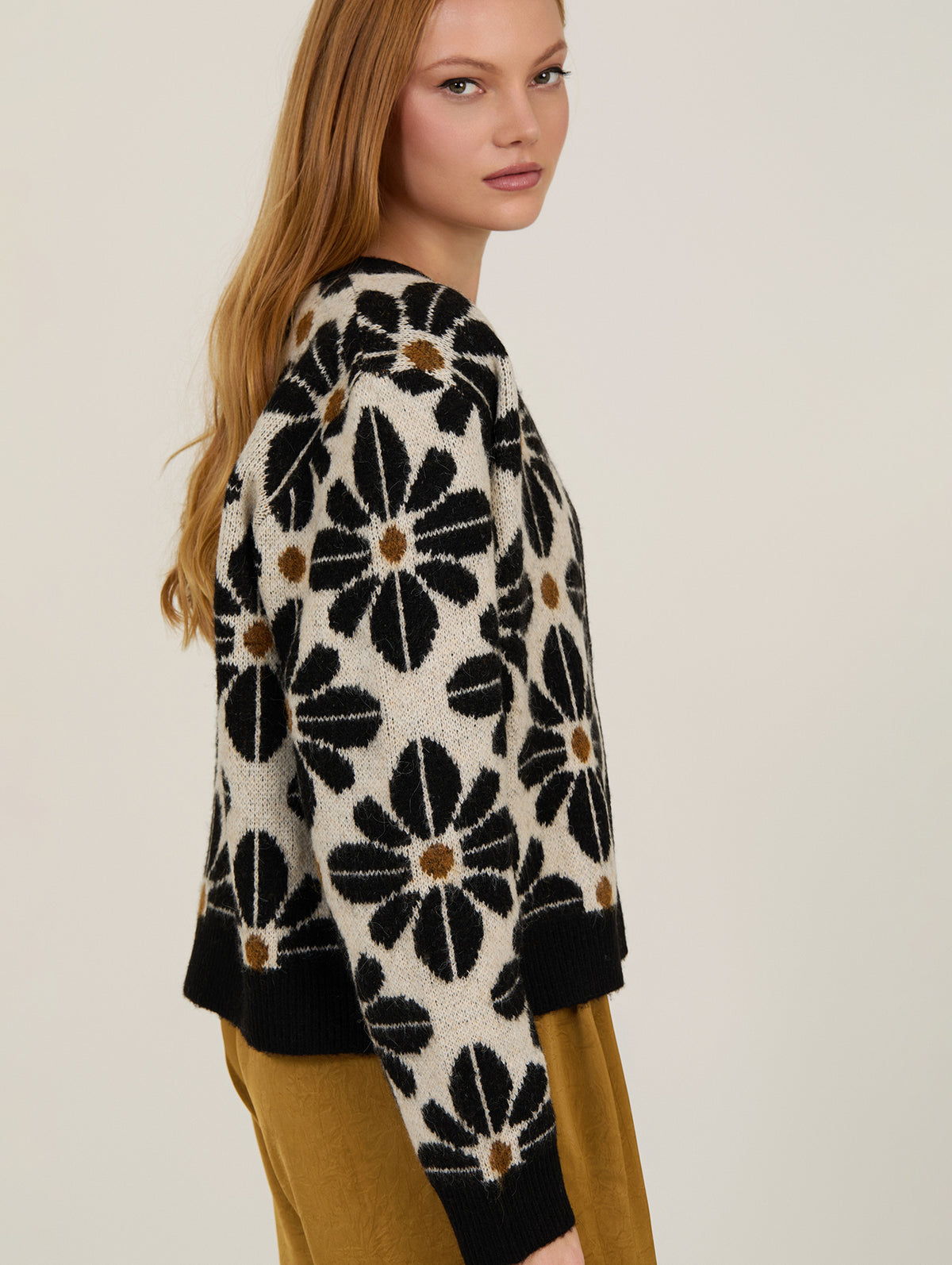 Cárdigan de Flores Retro