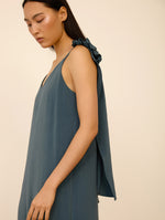 Vestido Largo Tirantes y Volantes en Hombros