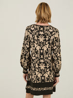 Vestido Corto Flores