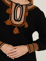 Vestido Corto Punto Negro