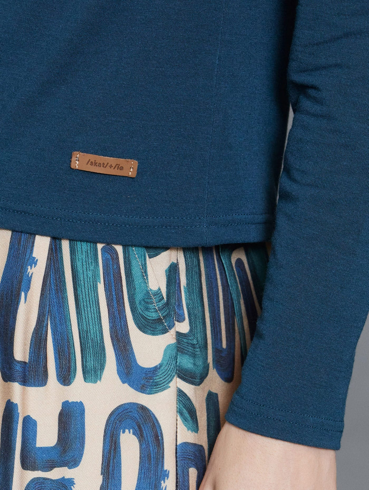 Camiseta Cuello Drapeado Azul