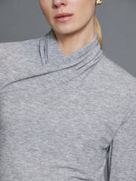 Camiseta Cuello Drapeado Gris