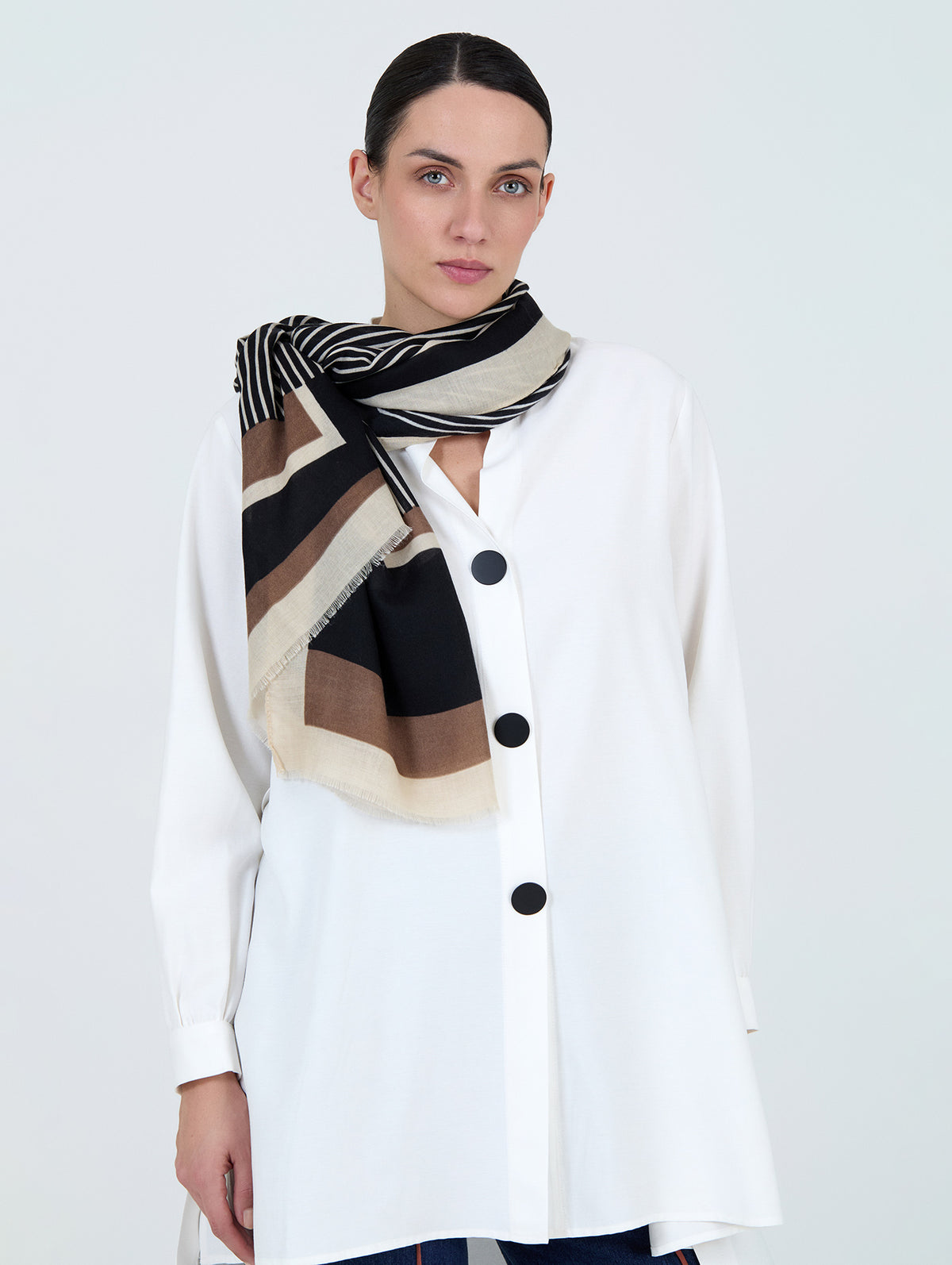 Camisa Larga Botón Blanca