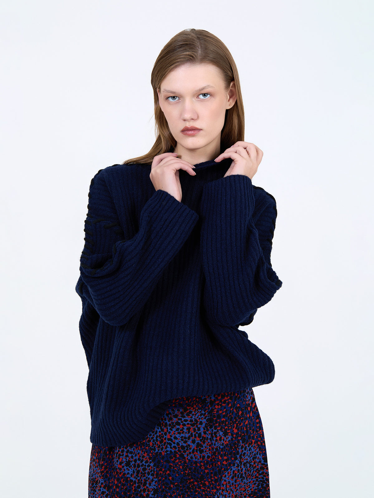 Jersey Bordado Contrastes