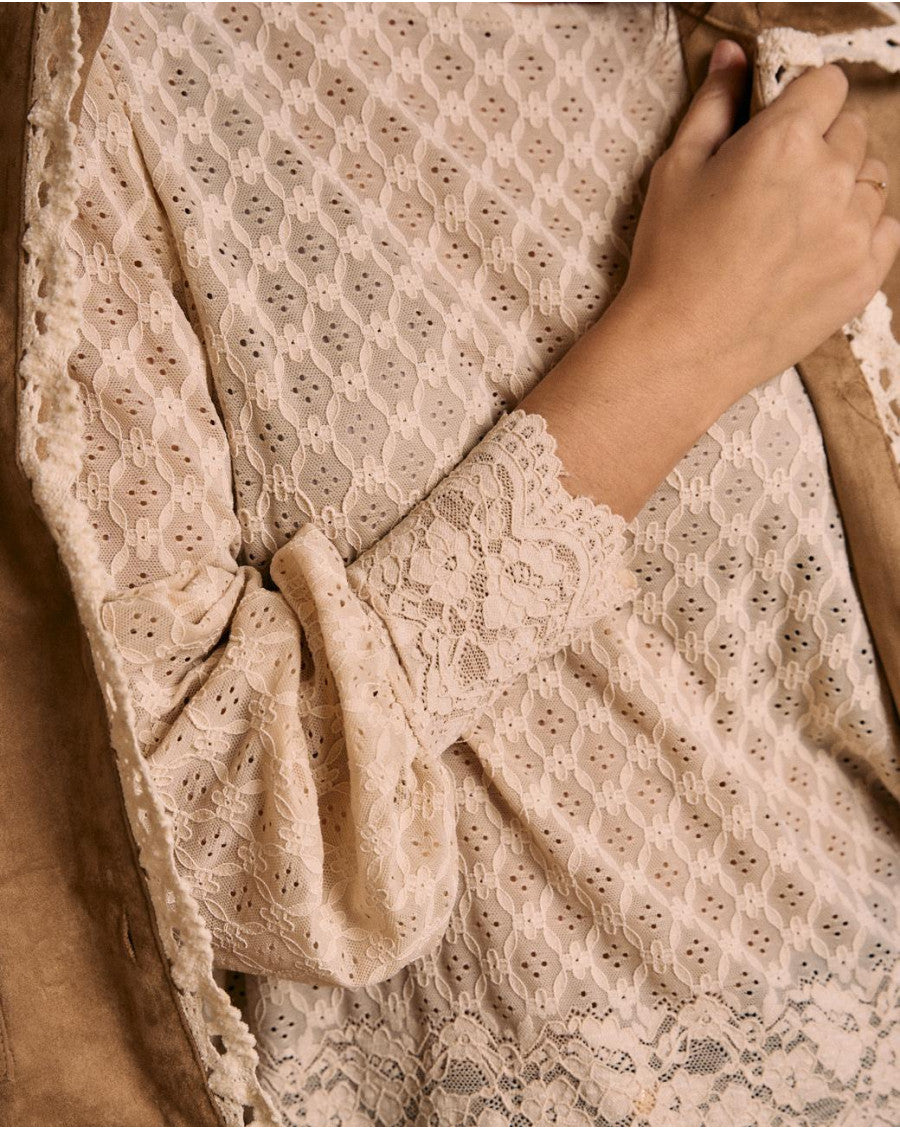 Blusa Detalles Camelia