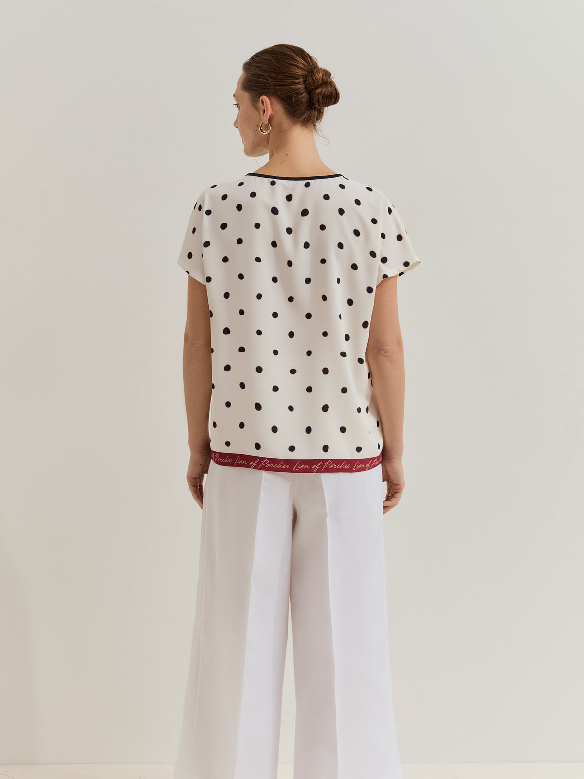 Blusa Lunares Manga Corta