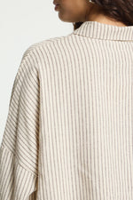 CAMISA RAYAS VERTICALES CON CUELLO CLASICO