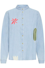 Camisa Ihtulle vaquera bordada con cuello mao
