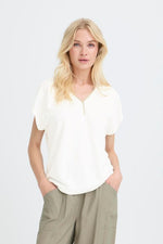 Camiseta Bypareesa Escote Dorado