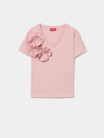 Camiseta de Algodón con Flores y Escote en Pico