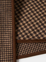 Capucha con bufanda integrada de lana con estampado de pata de gallo