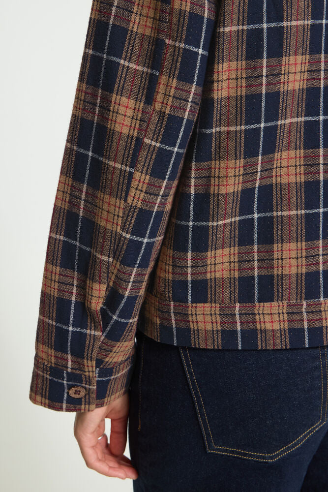 CHAQUETA CORTA CUADROS CON BOLSILLOS