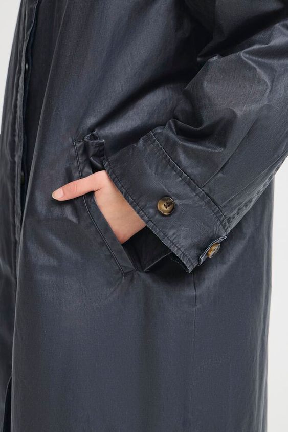 Parka Ihganilo Azul Marino