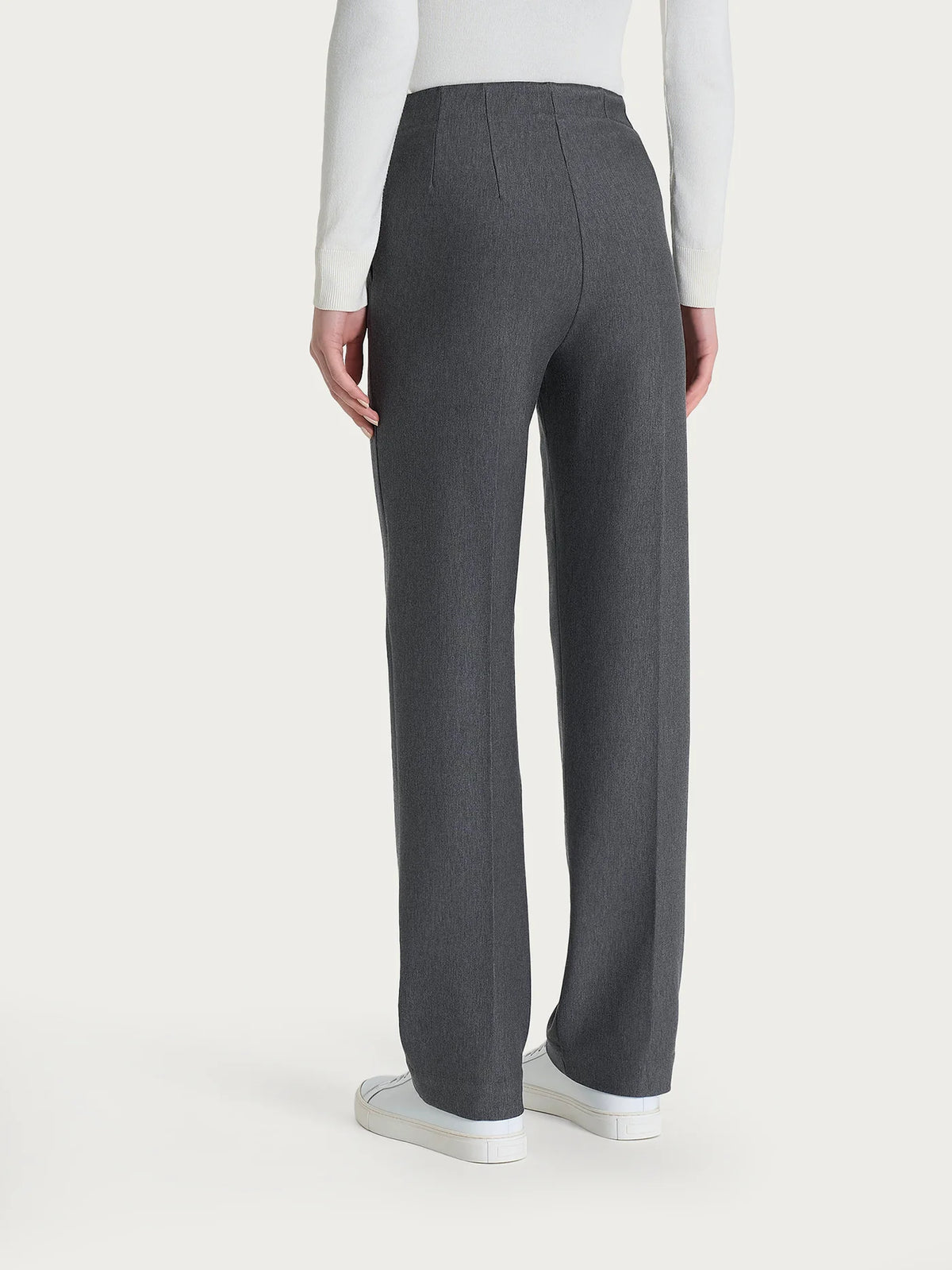 Pantalón Recto con Bolsillos