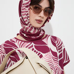 Pañuelo de Seda con Estampado Floral Rosa Oscuro