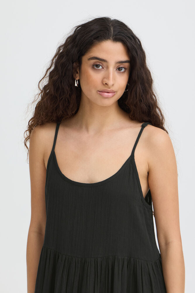 Vestido de tirantes en bambula con volante