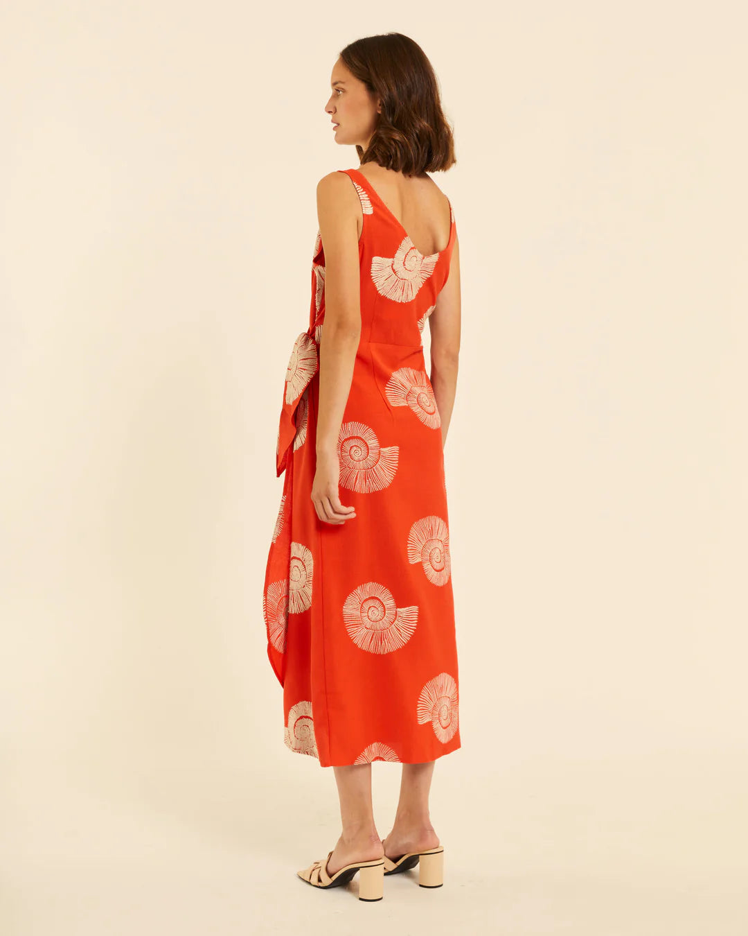 Vestido Cruzado Estampado Caracolas