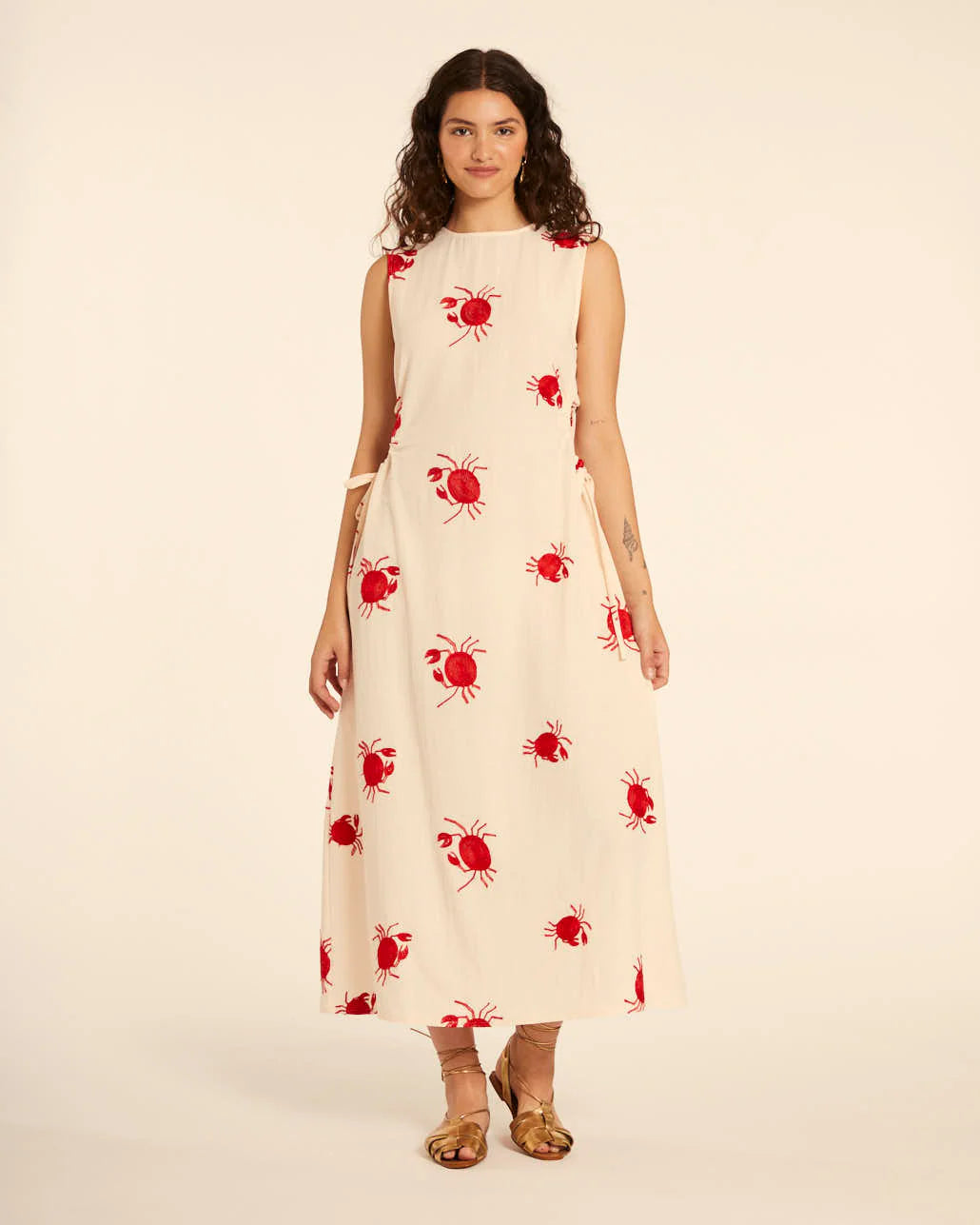 Vestido Con Bordado de Cangrejos