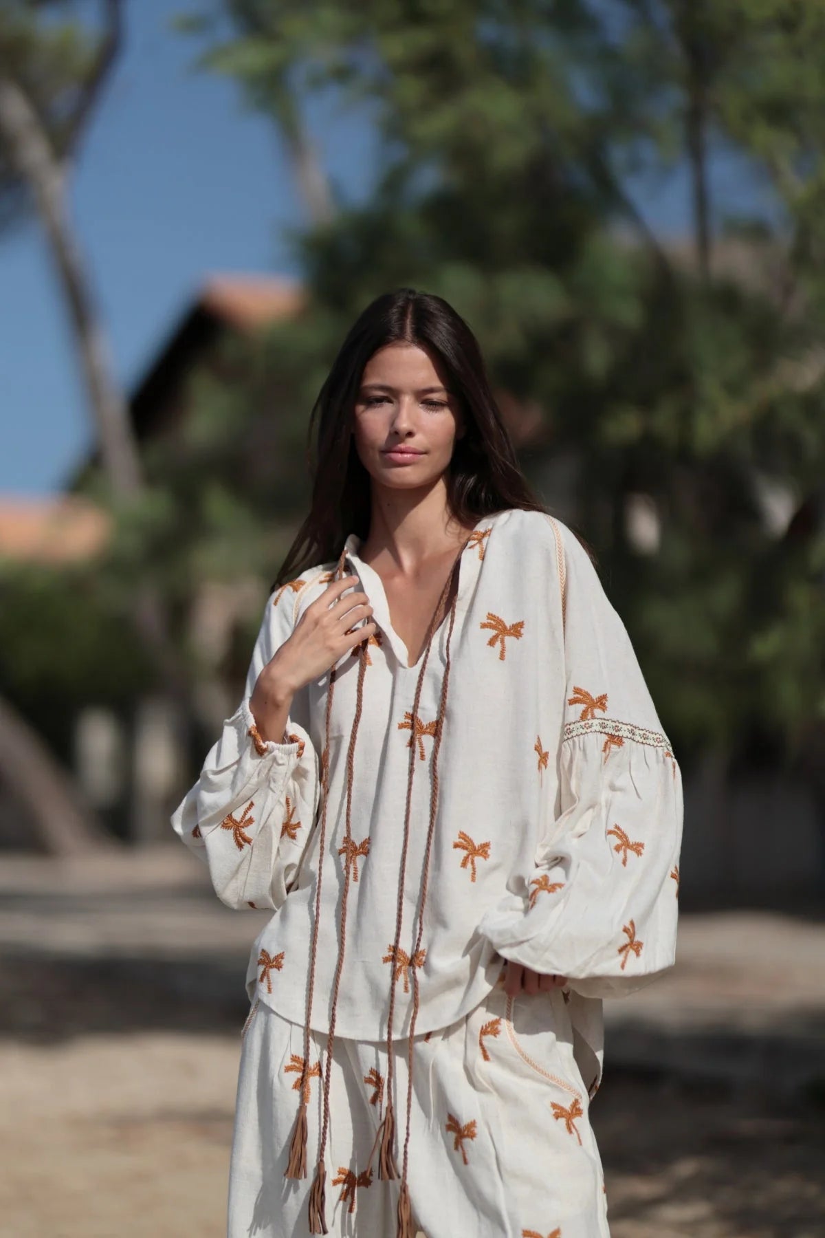 Blusa Bordado Palmeras