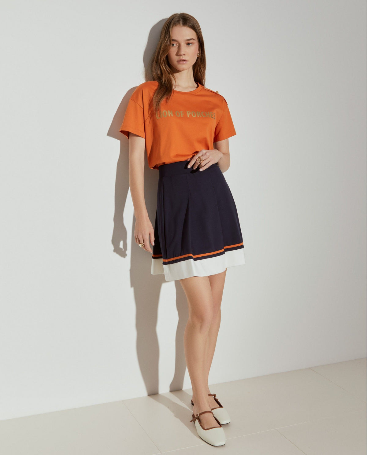 Camiseta Básica | Lion of Porches
