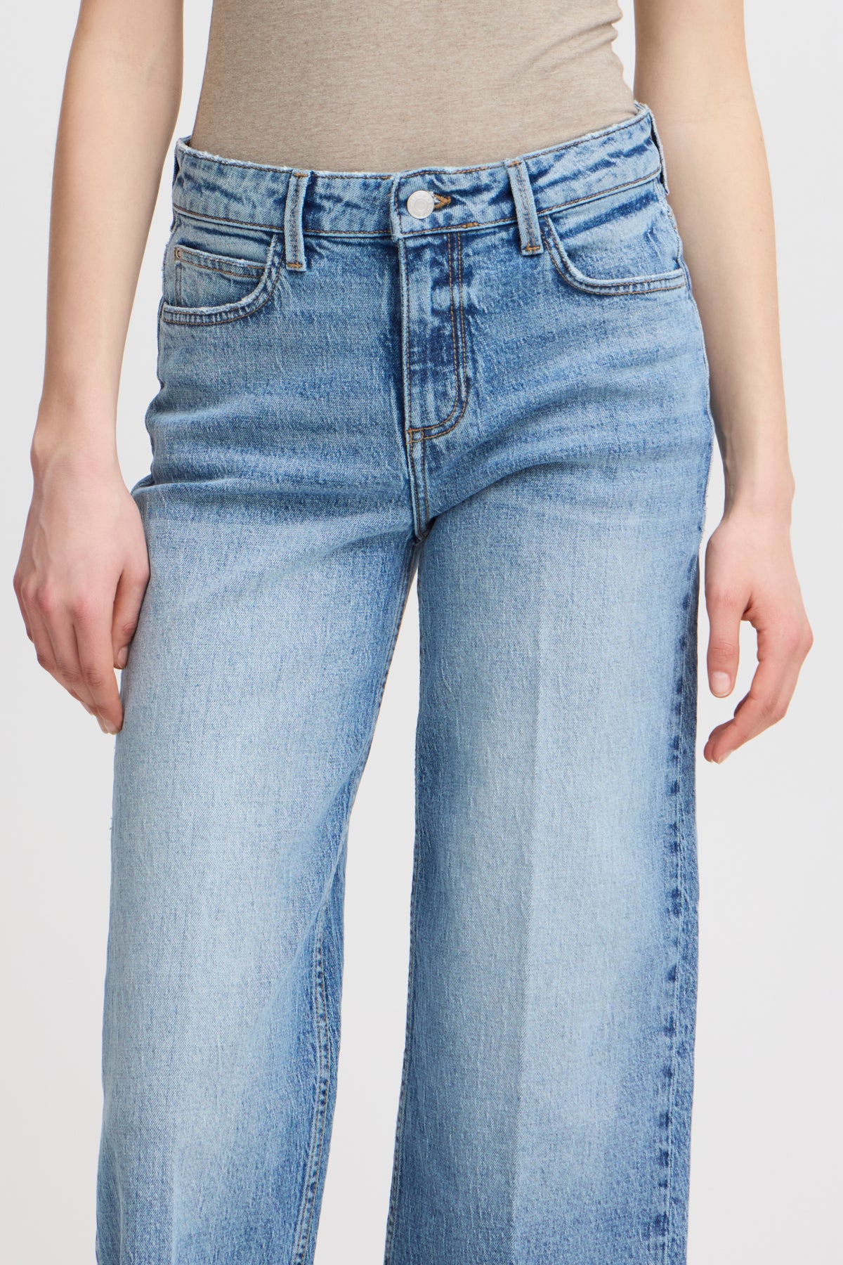 Pantalón Bykyjla Ancho