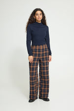 PANTALON CUADROS CINTURA ELASTICA Y PIERNA ANCHA