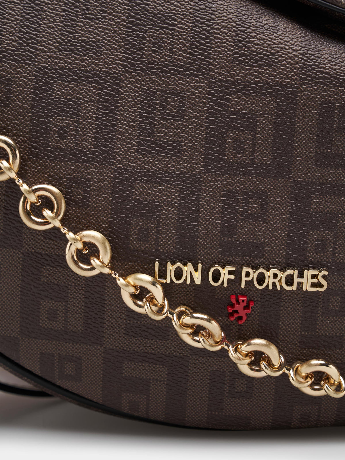 Bolso de hombro de mujer en forma de media luna con monograma y cadena dorada. Elegante, versátil y resistente para un estilo sofisticado.