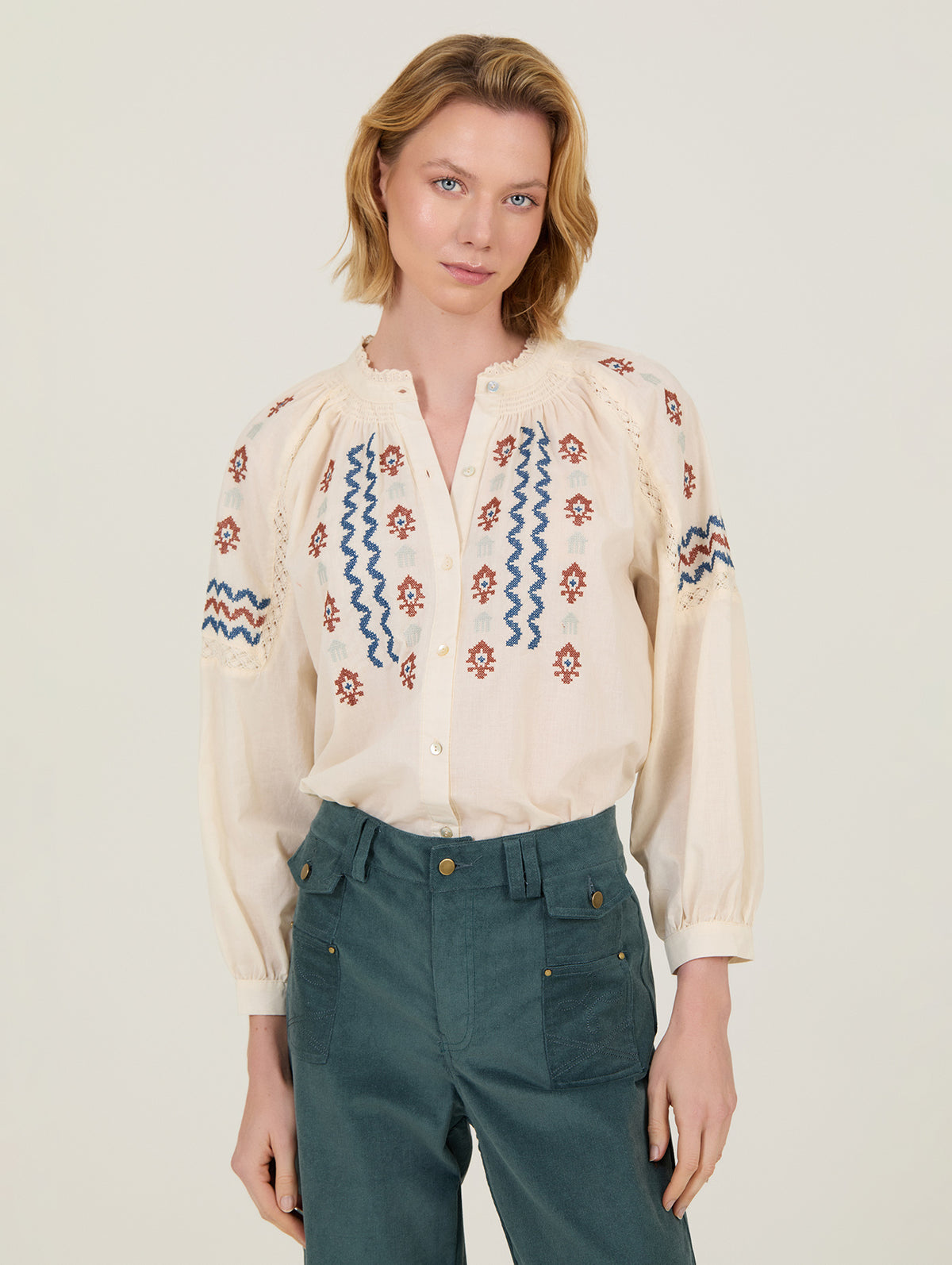 Blusa Algodón Cuello Puntilla