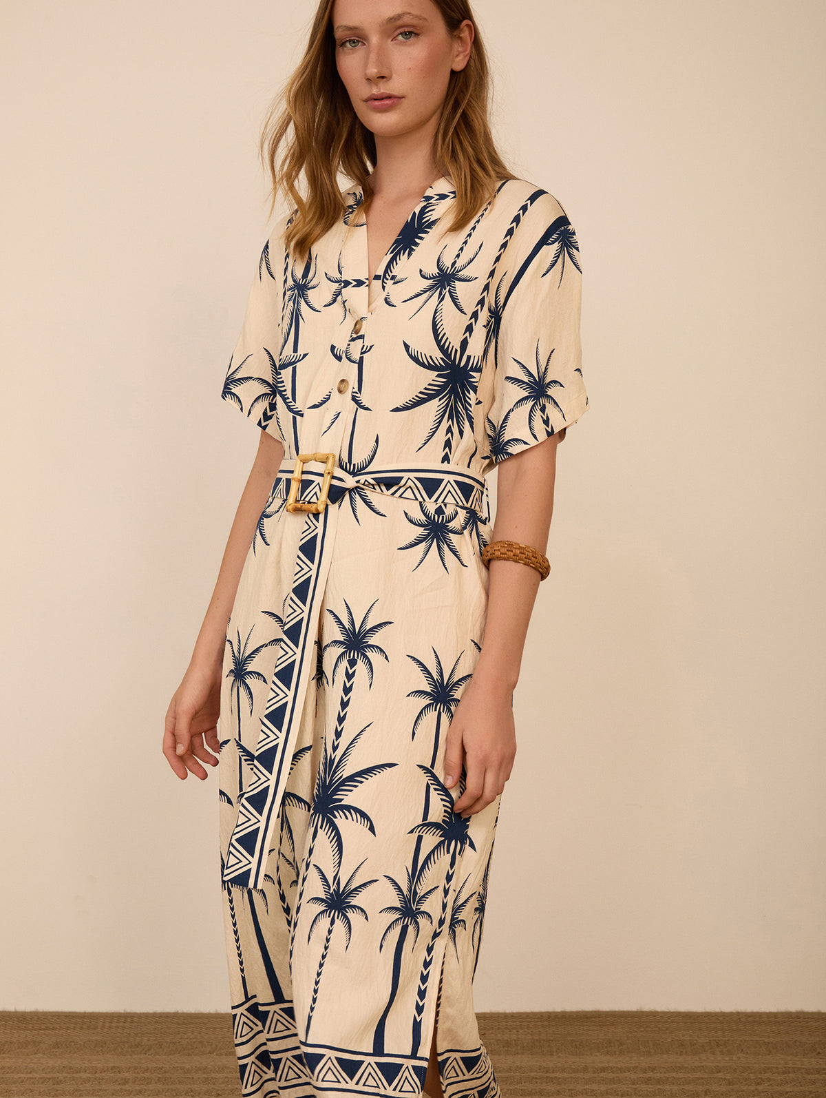 Vestido Midi Estampado Palmeras