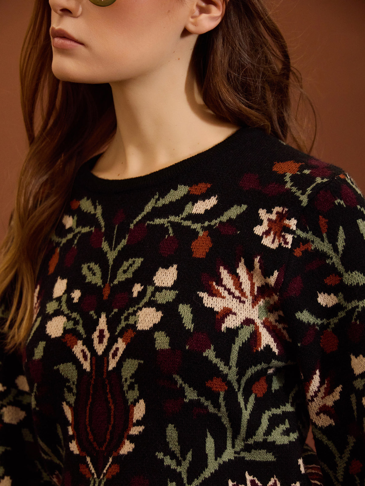 JERSEY PUNTO CON JACQUARD FLORAL