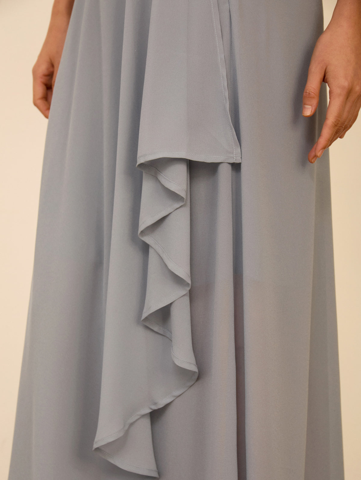 Falda Pantalón Midi en crepe de Gasa con Volante