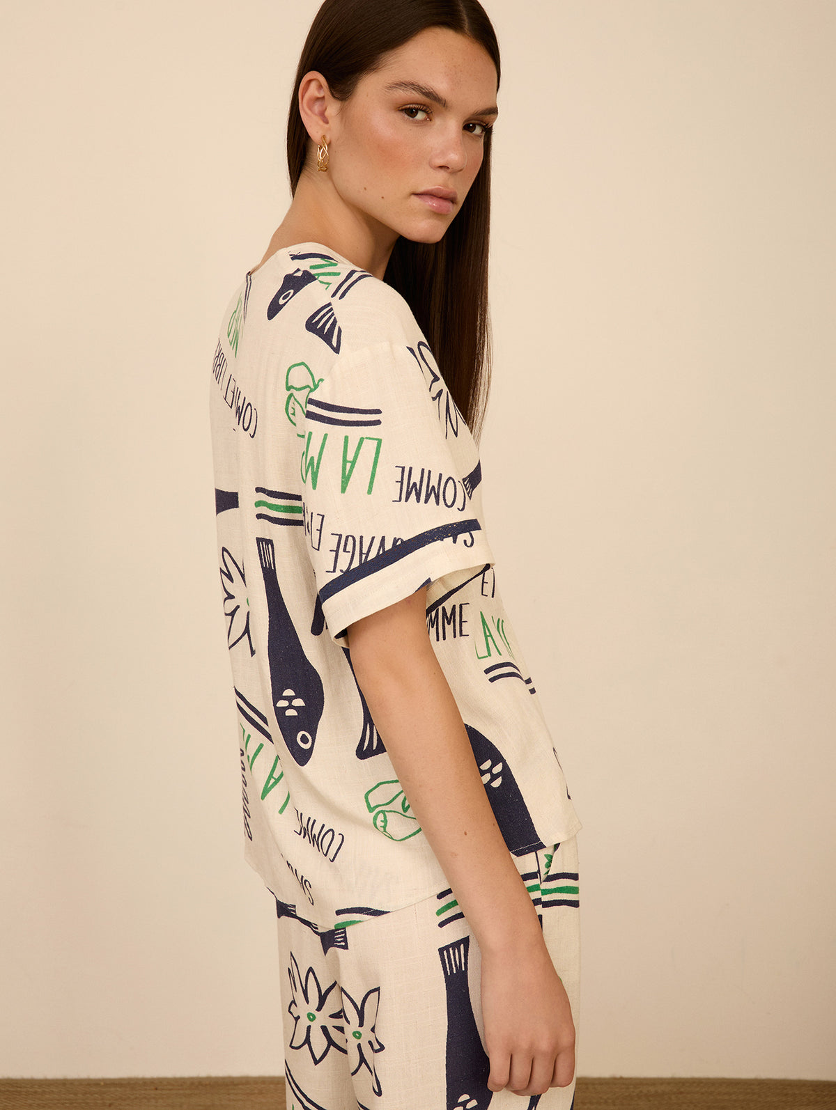 Camisa Estampada Mar con Botones Nácar