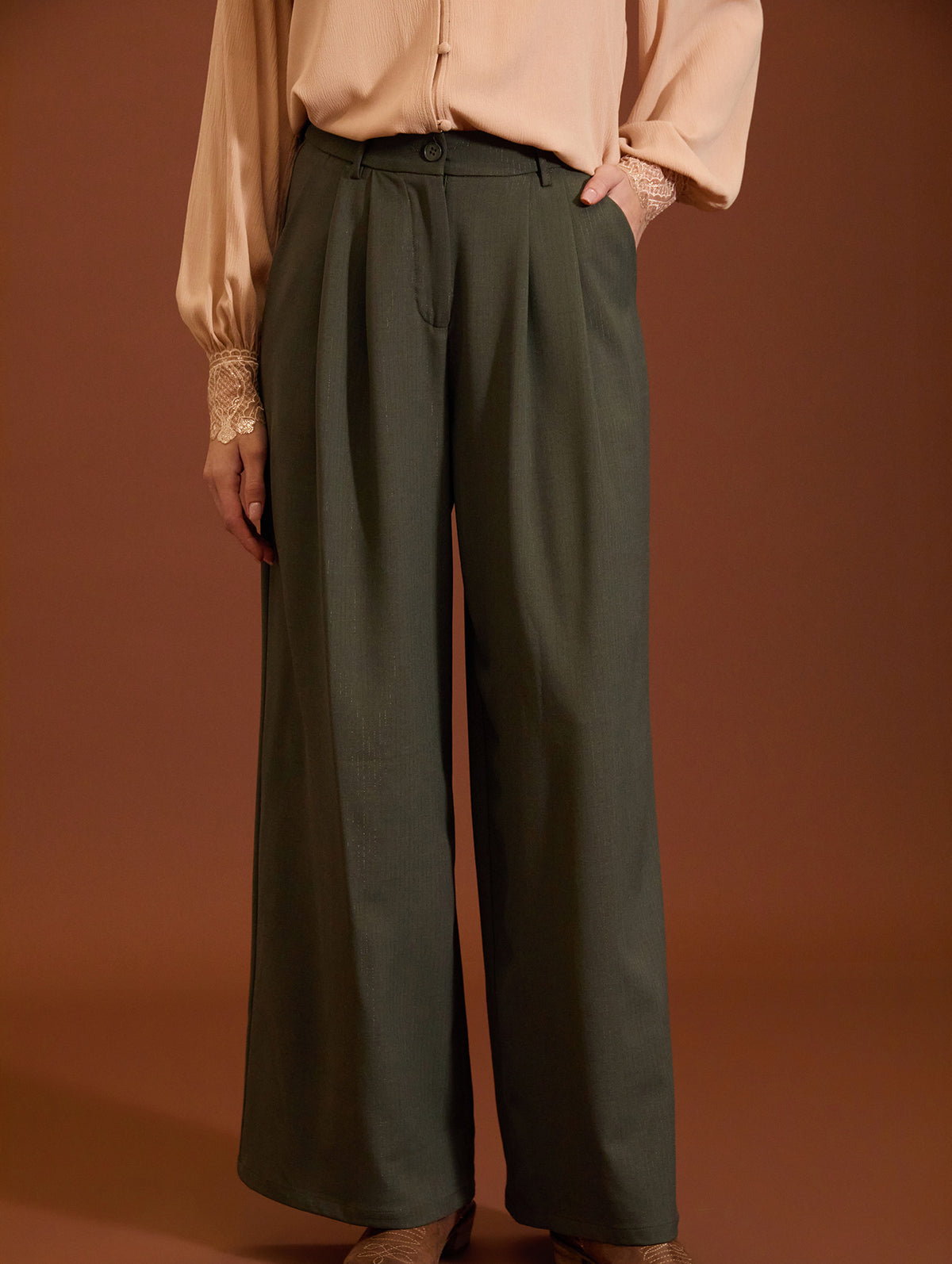 PANTALON PLAZZO PLISADO CON LUREX