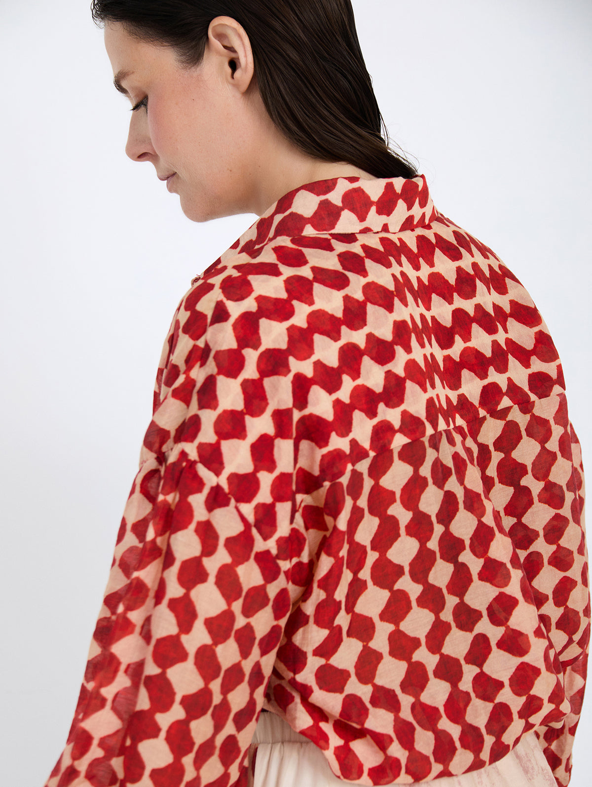 Camisa Fluida de Tencel con Estampado Abstracto