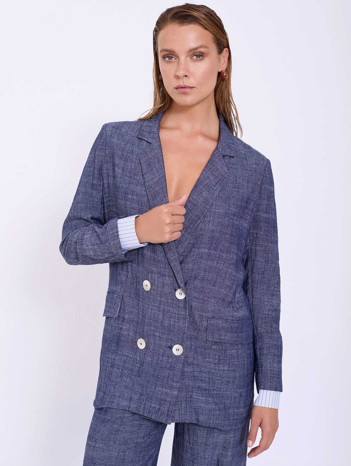 Blazer Lino con Detalle en Puño