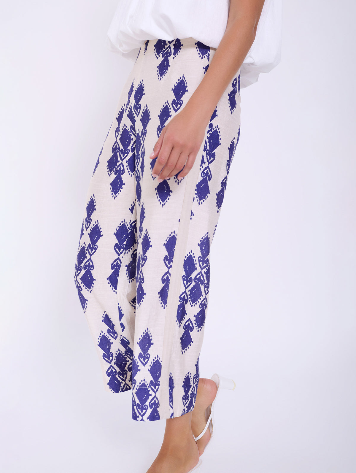 Pantalón con Estampado Ikat